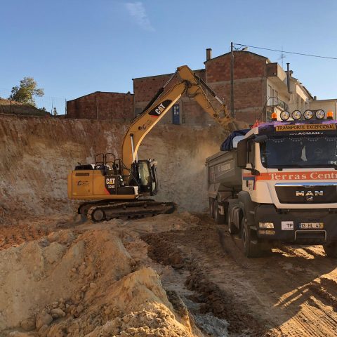 Terras Centro desaterro